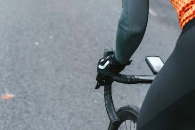 cyketøj og cykelhandsker til kvinder